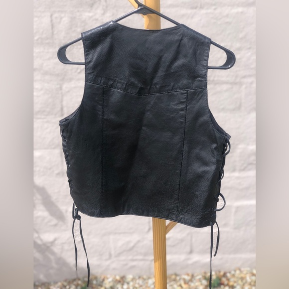 Vintage 90s grunge punk biker black leather side lace up leather vest - Picture 9 of 11